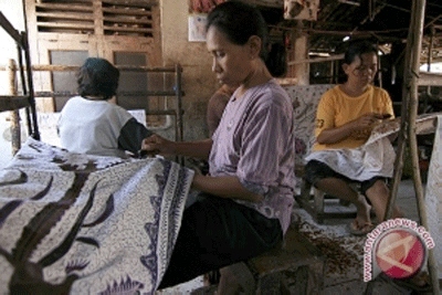 Batik tradisional Paoman Indramayu diminati Amerika dan Eropa
