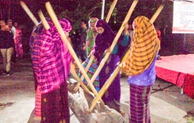 Kareku Kandei, Tradisi Perempuan dari NTB yang Kaya Makna