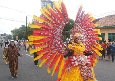 Ratusan Pelajar Gunungkidul Ikuti Festival Batik Carnival