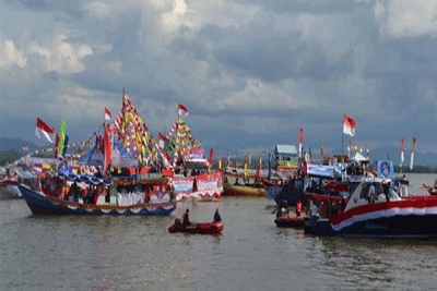 Kapal Nelayan Meriahkan Festival Budaya Maritim Teluk Lampung