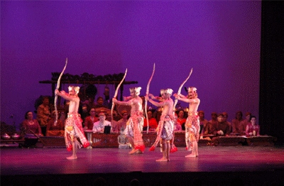 Tarian Klasik Jawa Pukau Ribuan Penonton di Los Angeles