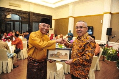 Pelajari Bahasa Melayu, Wakil Menteri Pendidikan dan Ketenagakerjaan Singapura Kunjungi Riau 