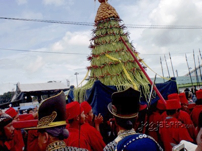 Grebeg Maulud di Yogyakarta Sedot Ribuan Wisatawan