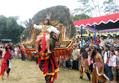 Lorong Budaya Hadirkan Berbagai Kesenian Daerah