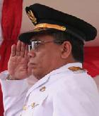 Irwandi Yusuf Inspektur Upacara HUT RI di Aceh