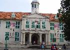 Museums `Need a New Funding Scheme` to Grow in the Future