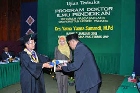 Raih Gelar Doktor Lewat Karakter Seni Mak Yong