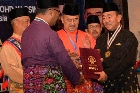 Bupati Bengkalis Terima Anugerah Temenggong Tun Hasan di Malaysia